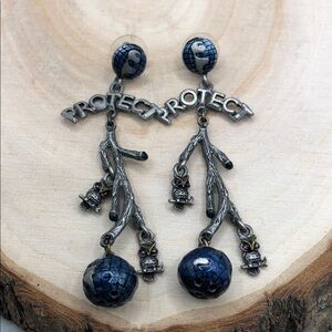 Vintage Don Lin protect earth planet pewter dangle drop long statement earrings.